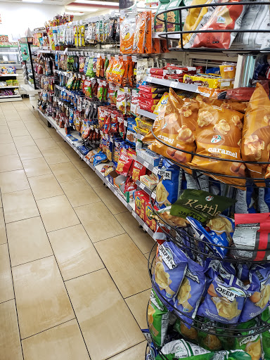 Convenience Store «7-Eleven», reviews and photos, 241 Glen Cove Rd, Carle Place, NY 11514, USA