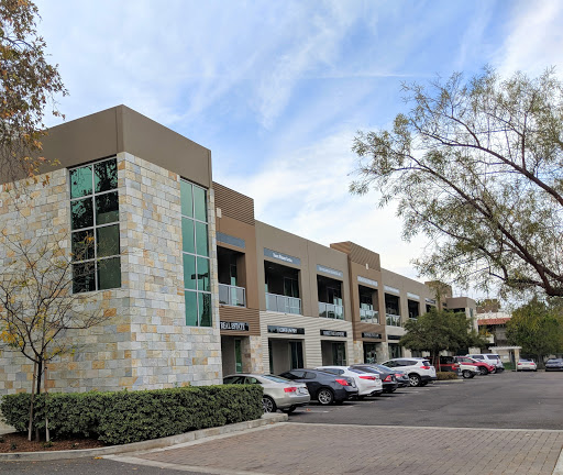 Roberti's Insurance Agency, 601 N Parkcenter Dr Suite 104, Santa Ana, CA 92705
