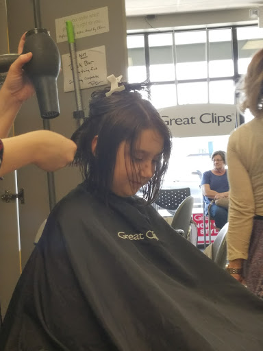 Hair Salon «Great Clips», reviews and photos, 760 Campbell Ln Suite 102, Bowling Green, KY 42104, USA