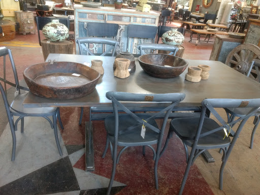 Architectural Salvage Store «Black Dog Salvage», reviews and photos, 902 13th St SW, Roanoke, VA 24016, USA