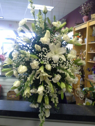 Creative Touch Floral, 6848 N Government Way # 108, Dalton Gardens, ID 83815, USA, 