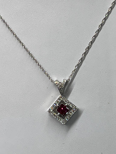 Pawn Shop «Cash Money Pawn & Gun», reviews and photos, 5015 Portsmouth Blvd, Portsmouth, VA 23701, USA