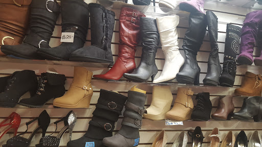 Shopping Mall «Super Mall», reviews and photos, 5220 S Pulaski Rd, Chicago, IL 60632, USA