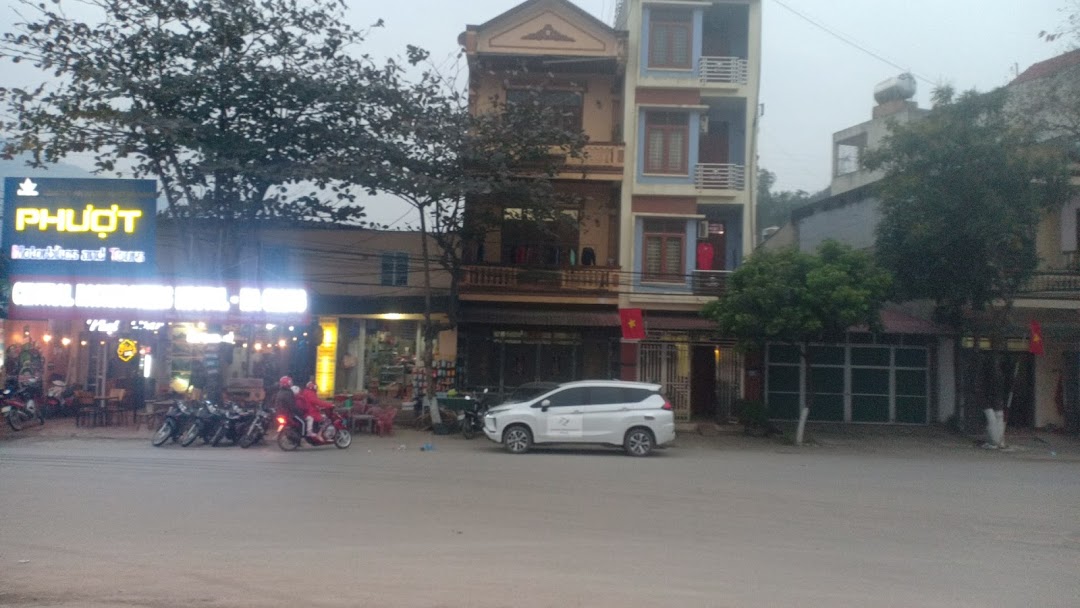 Huong Tra Hostel