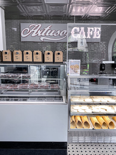 Artuso Pastry Shop. image 6