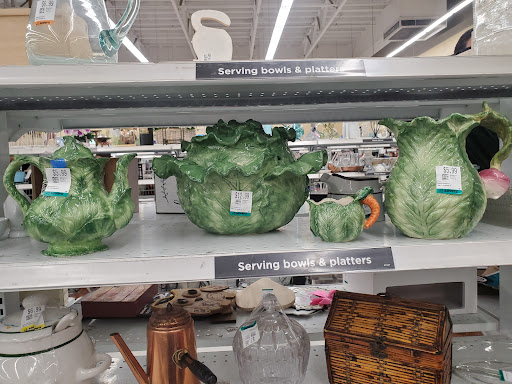 Thrift Store «Savers», reviews and photos, 3900 Tyler St, Riverside, CA 92503, USA