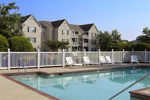 Taylor Pointe Apartments image