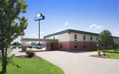 Days Inn By Wyndham Parkcity image