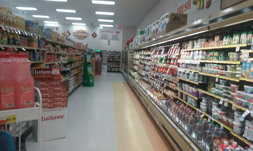 Grocery Store «Chapells Hometown Foodstore», reviews and photos, 10041 US-70, McEwen, TN 37101, USA