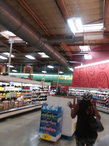 Grocery Store «Food 4 Less», reviews and photos, 6700 Cherry Ave, Long Beach, CA 90805, USA