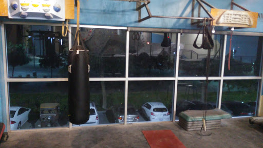 Rock Climbing Gym «Hangar 18 Indoor Climbing Gym - East Riverside», reviews and photos, 2111 Iowa Ave, Riverside, CA 92507, USA