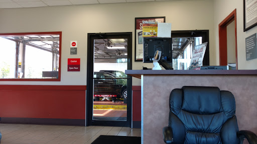 Oil Change Service «Jiffy Lube», reviews and photos, 1915 Hawkins Rd, Fenton, MO 63026, USA