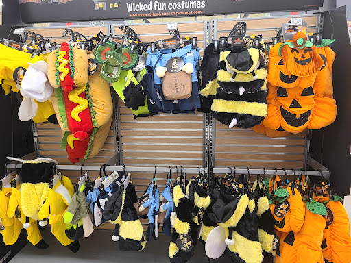 Pet Supply Store «PetSmart», reviews and photos, 430 NW Eastman Pkwy, Gresham, OR 97030, USA