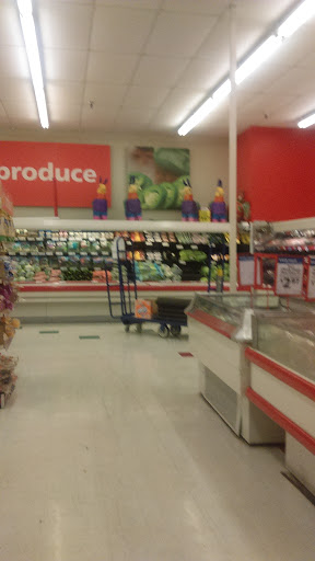 Grocery Store «Save-A-Lot», reviews and photos, 823 E Semoran Blvd, Apopka, FL 32703, USA