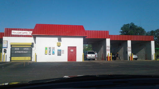 Gorilla Express Auto Wash en Collinsville