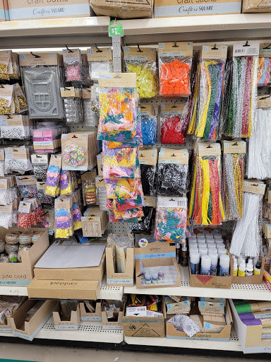 Dollar Store «Dollar Tree», reviews and photos, 117 Ballston Ave, Saratoga Springs, NY 12866, USA