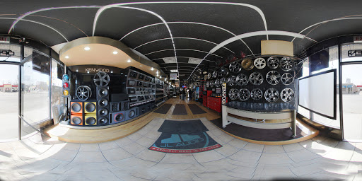 Car Stereo Store «Ph.d Electronics Inc.», reviews and photos, 3148 W Cermak Rd, Chicago, IL 60623, USA