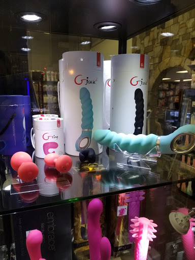 Lingerie Store «Lover Luxuries», reviews and photos, 6065 N Maple St, Omaha, NE 68104, USA