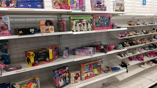 Clothing Store «Ross Dress for Less», reviews and photos, 6715 Camino Arroyo, Gilroy, CA 95020, USA