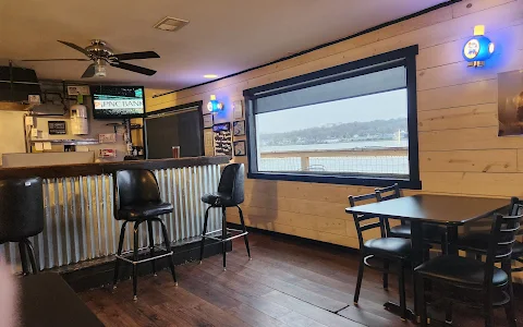 Riverview Roadhouse Bar & Grill image