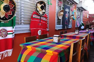 Restaurant Guacamole image