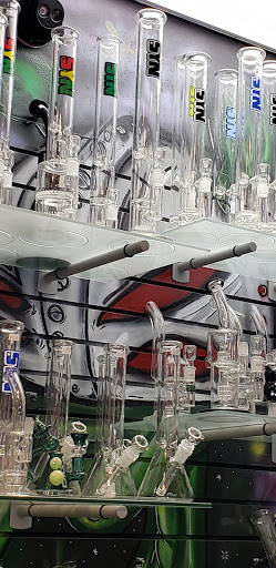 Tobacco Shop «Up In Smoke - Surfside», reviews and photos, 325 US-17 BUS, Surfside Beach, SC 29575, USA