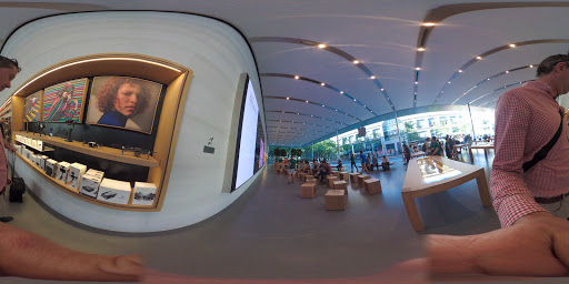 Computer Store «Apple Pioneer Place», reviews and photos, 450 SW Yamhill St, Portland, OR 97204, USA