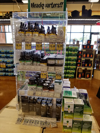 Grocery Store «Fresh Thyme Farmers Market - Kenosha», reviews and photos, 7100 Green Bay Rd, Kenosha, WI 53142, USA