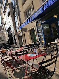 Atmosphère du Bar-restaurant à huîtres La Bourriche à Nantes - n°5