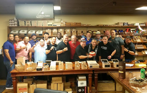 Cigar Shop «Three Js Cigar Davie», reviews and photos, 8250 Griffin Rd, Davie, FL 33328, USA