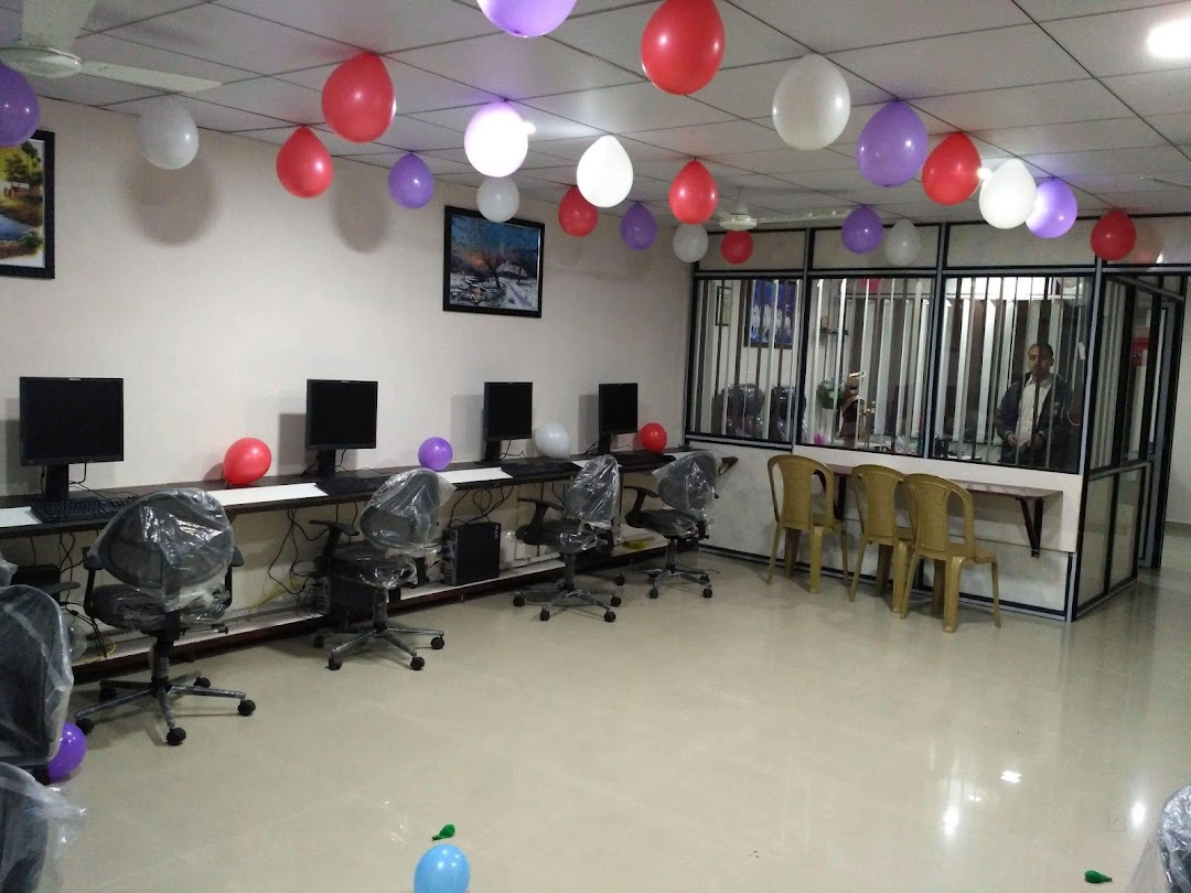 Suyash Computers