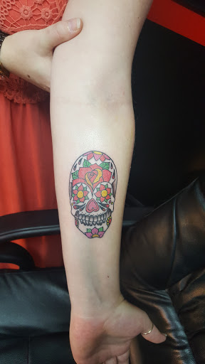 Explore statue of liberty tattoo ideas, creative tattoo ideas in Jacksonville, available at Cover Up Tattoos