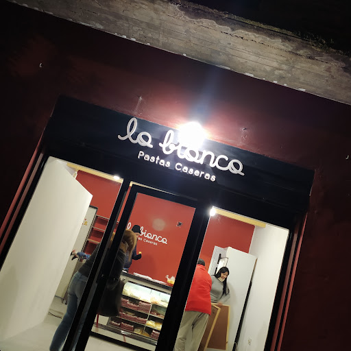 Cocco cremas heladas - Dessert shop en Berisso