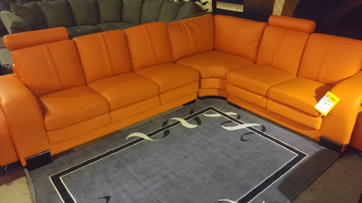 Mattress Store «HOOSIER OVERSTOCK MATTRESS & FURNITURE», reviews and photos, 10202 E Washington St, Indianapolis, IN 46229, USA