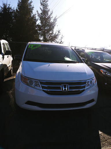 Used Car Dealer «Sandoval Auto Sales», reviews and photos, 3621 Shadeland Ave, Indianapolis, IN 46226, USA