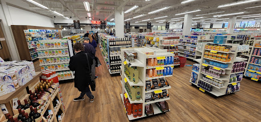 Drug Store «Bartell Drugs Bellevue Village», reviews and photos, 10116 NE 8th St, Bellevue, WA 98004, USA