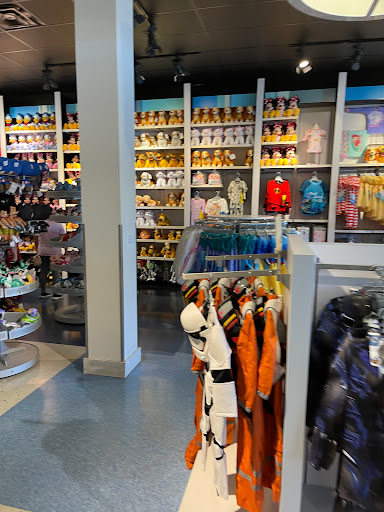 Toy Store «Disney Store», reviews and photos, 500 Ventura Blvd, Camarillo, CA 93010, USA