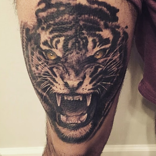 Tattoo Shop «Ink & Iron Custom Tattoo Studio», reviews and photos, 3700 N Cicero Ave, Chicago, IL 60641, USA