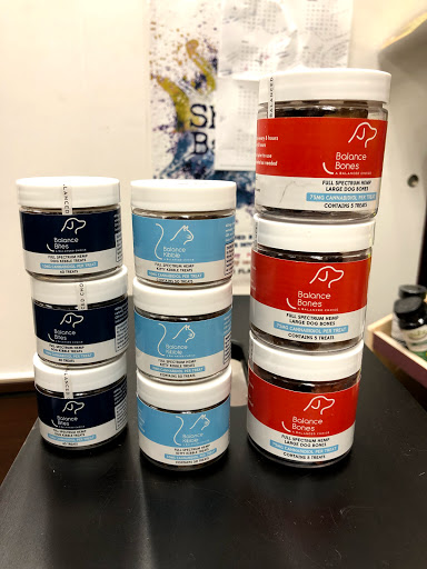 Tobacco Shop «Franklin Smoke Shop», reviews and photos, 106 Franklin St, Quincy, MA 02169, USA