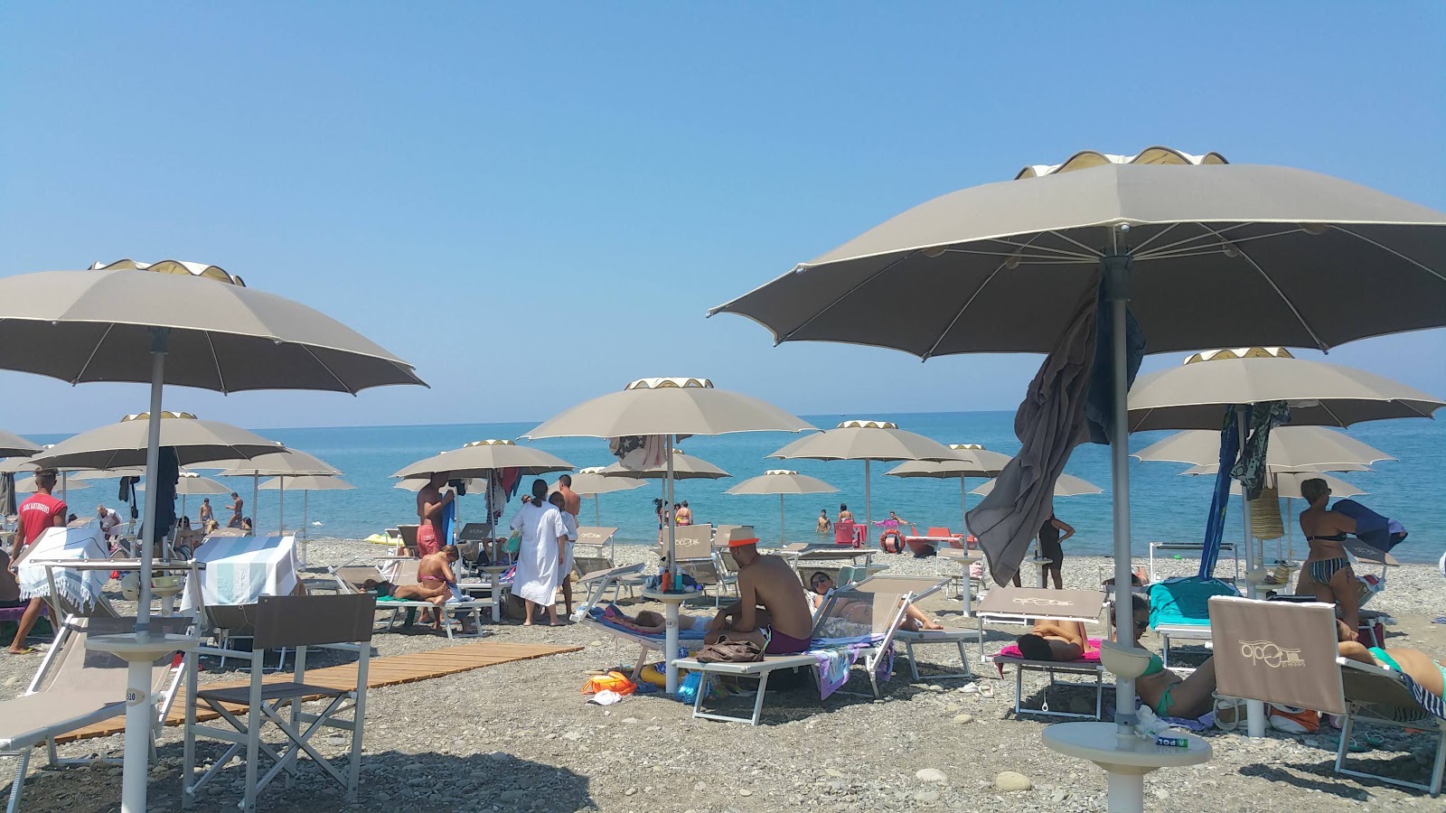 Foto av Spiaggia Sant'Agata di Militello - populär plats bland avkopplingskännare
