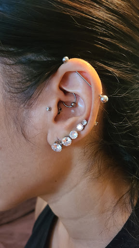 Tattoo Shop «evolvInk studios», reviews and photos, 2 Lackawanna Pl, Morristown, NJ 07960, USA