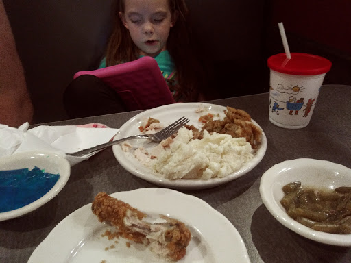 American Restaurant «MCL Restaurant & Bakery Avon», reviews and photos, 121 Avon Village Pkwy, Avon, IN 46123, USA