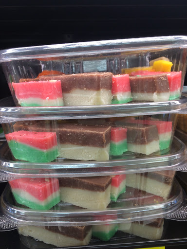 Indian Grocery Store «Patel Brothers», reviews and photos, 1850 S Hurstbourne Pkwy, Louisville, KY 40220, USA