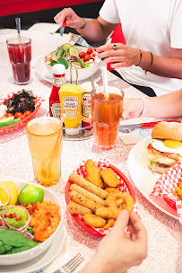 Photos du propriétaire du Restaurant Holly's Diner à Chambray-lès-Tours - n°3