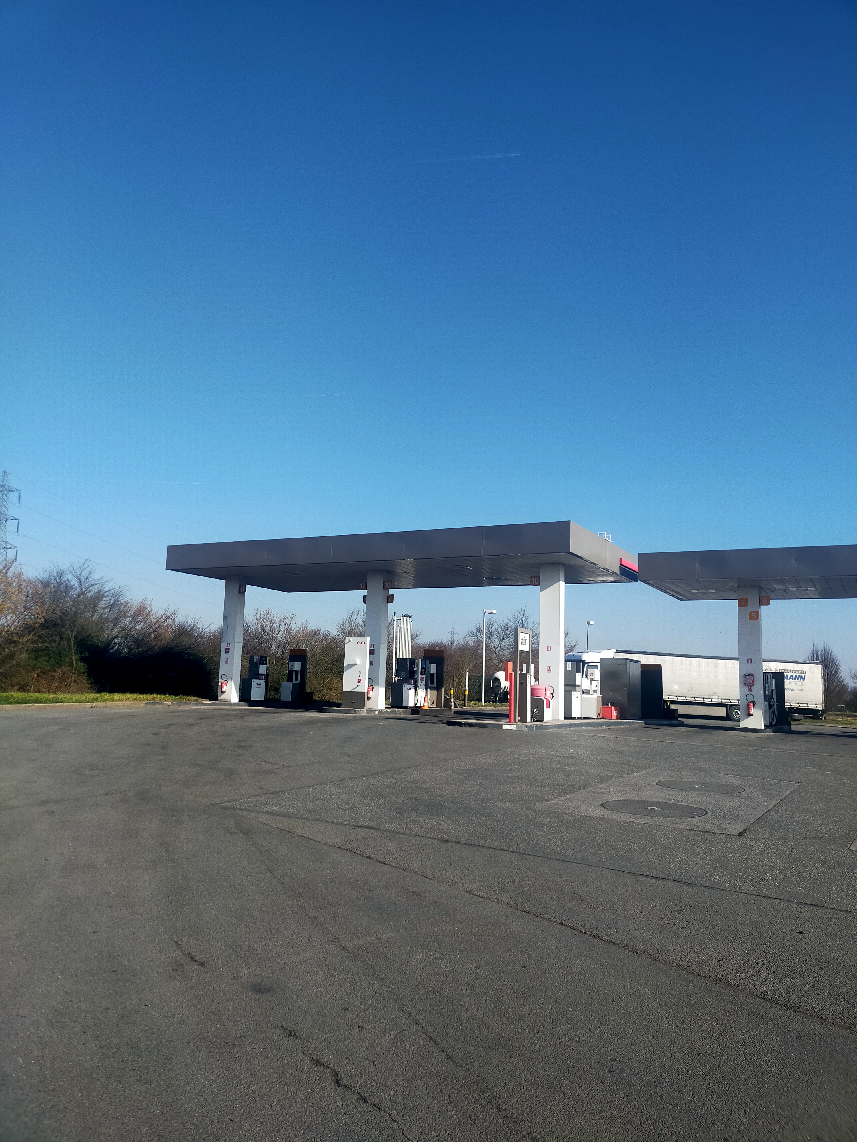 Photo n° 6 de l'avis de PIERRE-MARIE.E fait le 02/03/2023 à 10:18