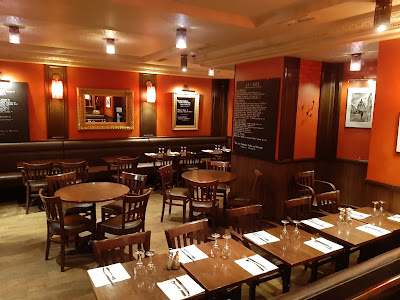 Brasserie L'Apollinaire à Paris