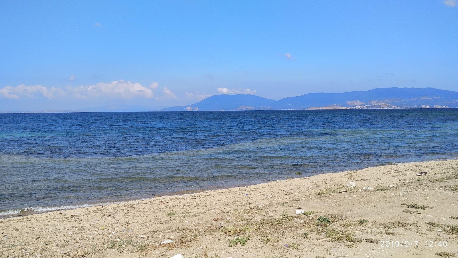 Foto de Hidirkoy beach com água turquesa superfície