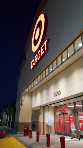 Shopping Mall «River Park Shopping Center», reviews and photos, 71 E Via la Plata, Fresno, CA 93720, USA