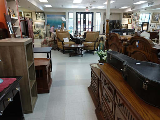 Thrift Store «Charity Guild of Catholic Women», reviews and photos, 1203 Lovett Blvd, Houston, TX 77006, USA