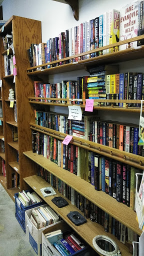 Thrift Store «Pet Rescue Thrift Store», reviews and photos, 3564 Central Ave, Riverside, CA 92506, USA